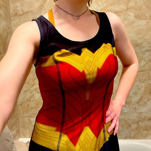 her universe wonder woman lasso skater dress Torrid Her Universe Wonder Woman Lasso Black & Gold Skater Dress Size 22 NWT